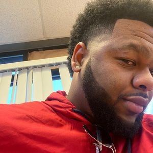 Meet your Posher, Ernest